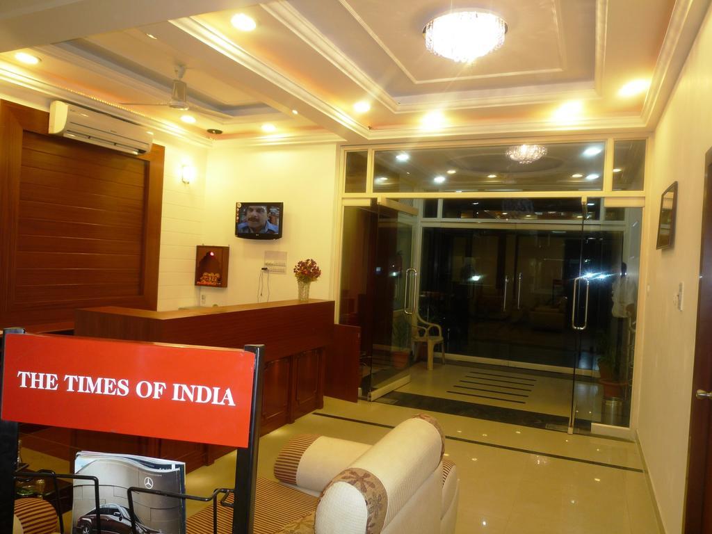 Hotel Sunrise Inn Lucknow Eksteriør bilde