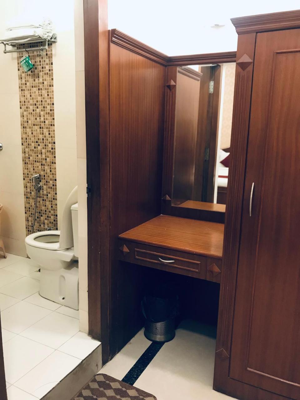 Hotel Sunrise Inn Lucknow Eksteriør bilde